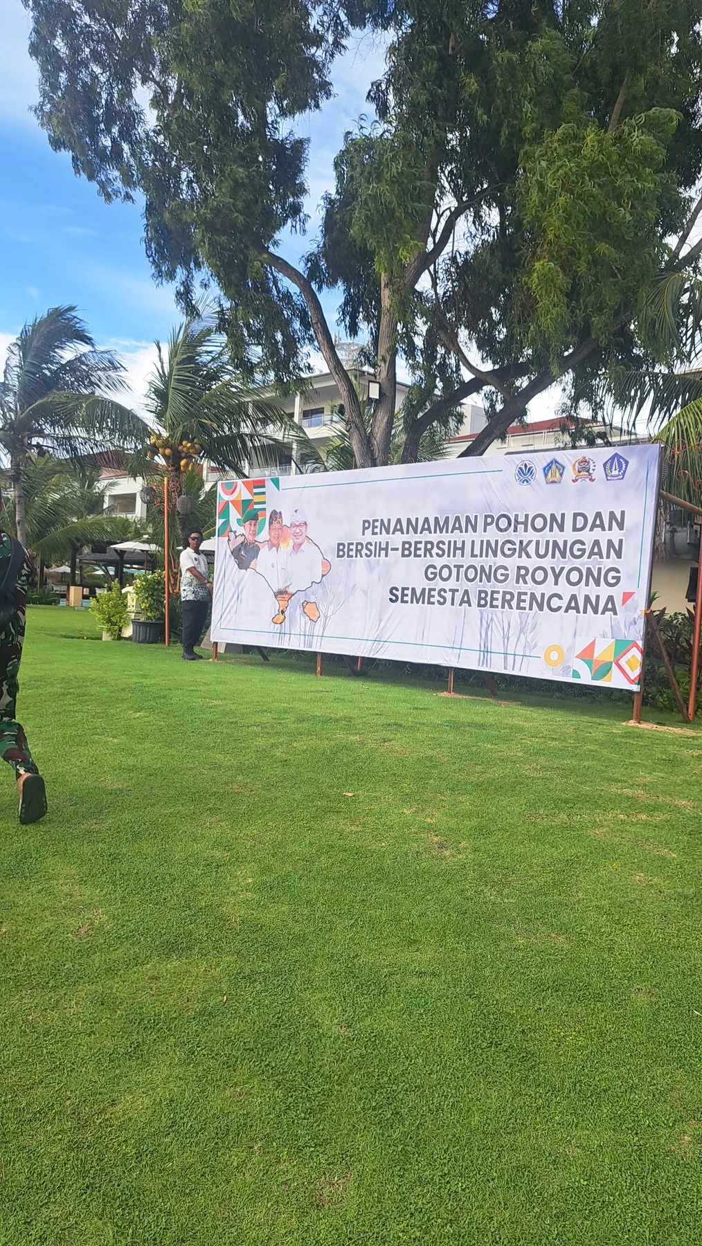 Aksi Nyata FPMB dan Pemkab Badung Tanam 2.000 Mangrove di Pantai Benoa